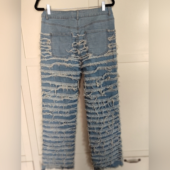 Soldelsewhere - Picture 3 of 13